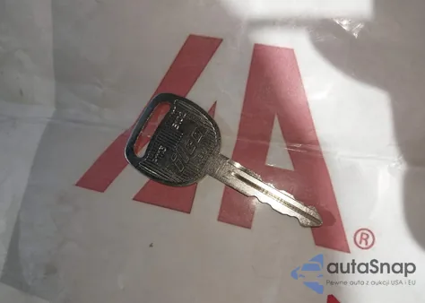 2004 Chevrolet Tahoe Ls z USA, uszkodzony, nr VIN 1GNEC13V54R268822